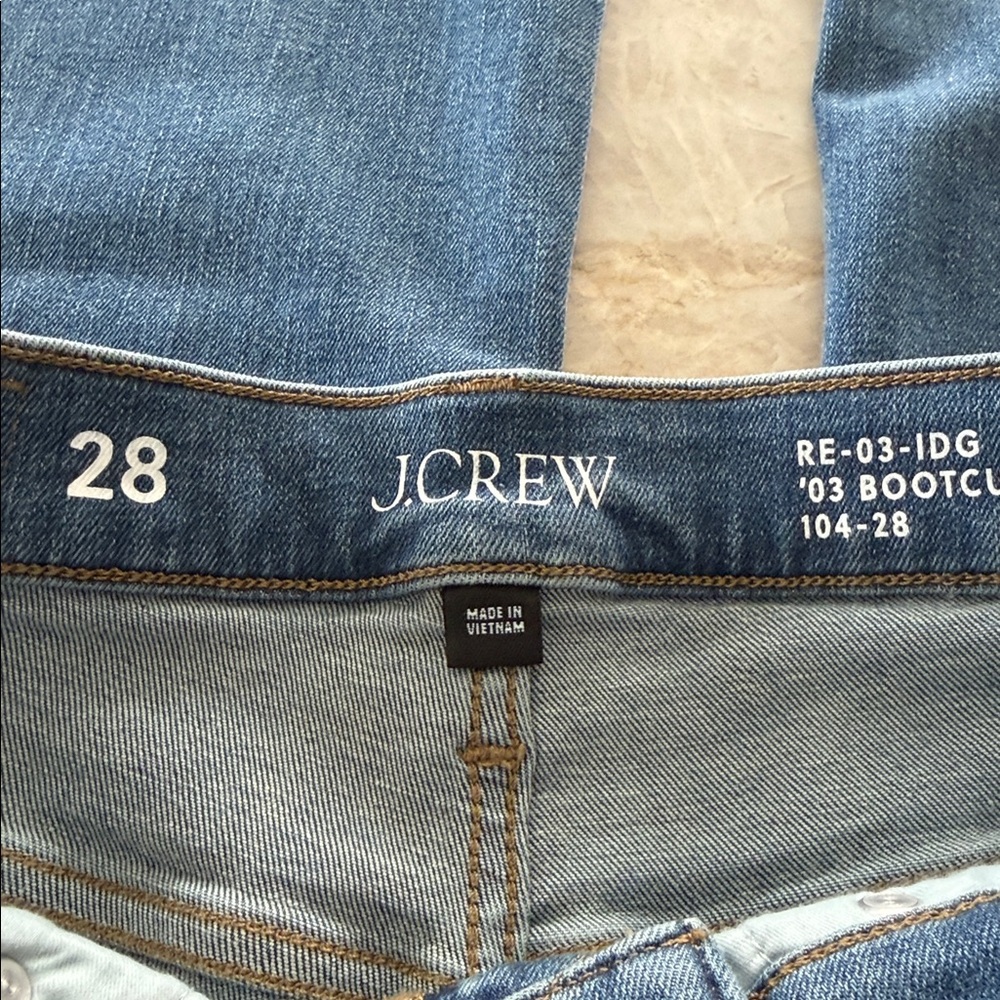 J. Crew Bootcut Jeans Size 28 Wide Flare Leg High Rise Stretch Classic Basic - Picture 4 of 8